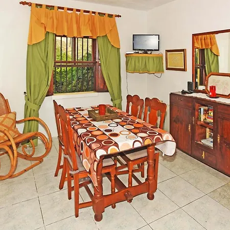 Casa Amagar * Tijarafe