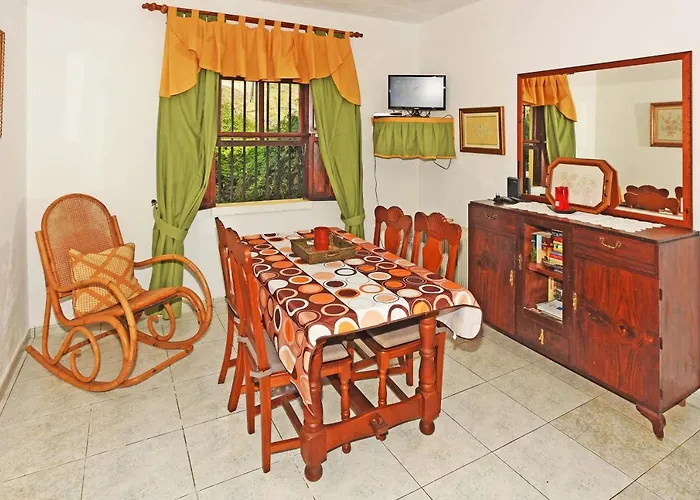 Casa Amagar * ティハラフェ